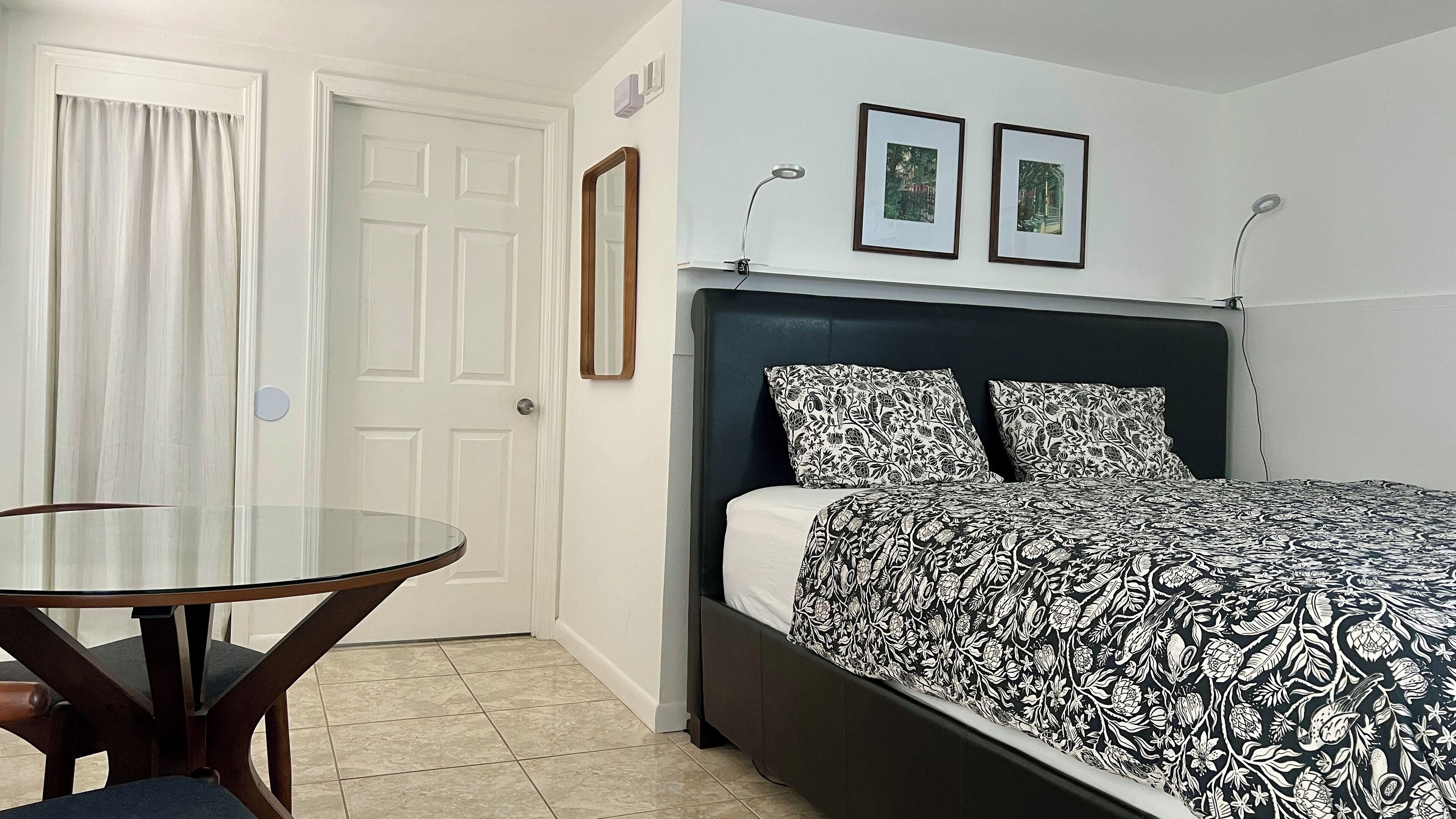 1 chambre, bureau, lit parapluie, Wi-Fi gratuit