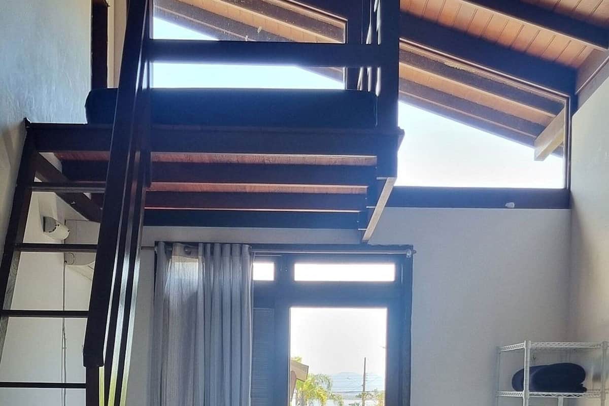 Basic-Suite | 1 Schlafzimmer, Minibar, kostenloses WLAN, Bettwäsche