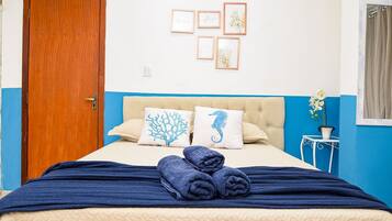 Suíte básica | 1 quarto, frigobar, Wi-Fi de cortesia, roupa de cama
