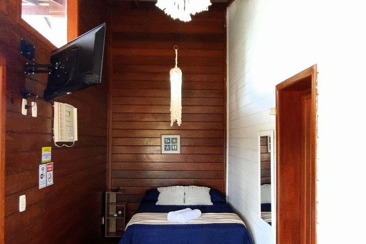 Classic Suite | 1 bedroom, minibar, free WiFi, bed sheets