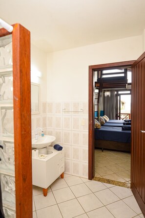 Suite exclusiva | 1 habitación, minibar, wifi gratis y ropa de cama 
