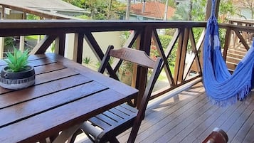 Comfort Suite | Outdoor dining