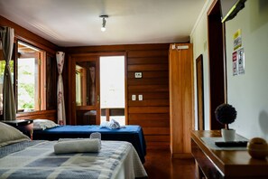 Suíte família | 1 quarto, frigobar, Wi-Fi de cortesia, roupa de cama