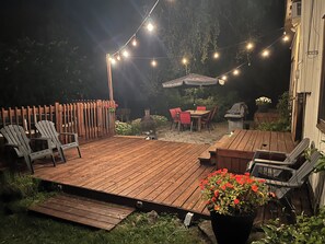 Outdoor dining - La Belle D'autrefois (Granby)