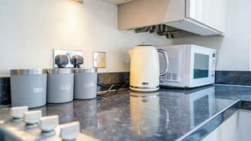 Microwave, oven, dishwasher