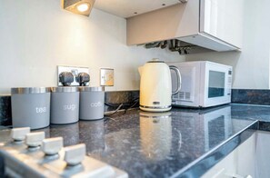 Microwave, oven, dishwasher