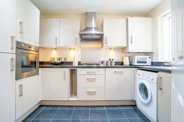 Microwave, oven, dishwasher