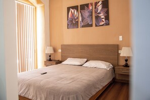 Junior-Suite, Balkon, Blick auf den Innenhof