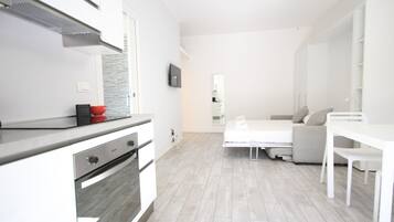 Bügeleisen/Bügelbrett, WLAN, Bettwäsche