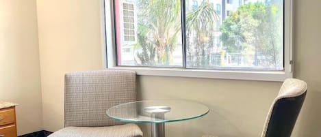 Junior Room | Living room