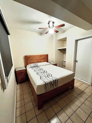 Room, 1 Double Bed | Desk, laptop workspace, blackout drapes, iron/ironing board