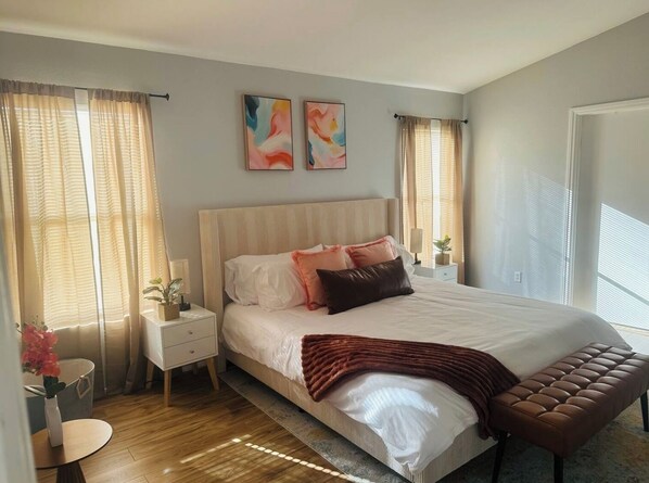 3 bedrooms, desk, iron/ironing board, WiFi