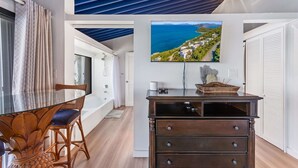 Interior - Generator! Top Floor Condo - 5 mins to Magens (St. Thomas)