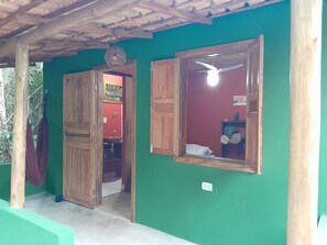 1 makuuhuone, silitysrauta/-lauta, vauvan matkasänky, ilmainen Wi-Fi