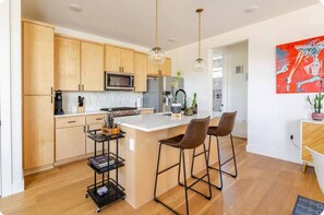 Microwave, oven, stovetop, dishwasher