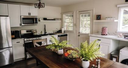 Cozy 3-bedroom house in Decatur with AC, WiFi