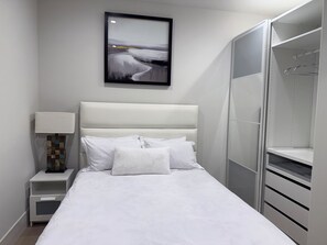 2 chambres, bureau, fer et planche à repasser, Wi-Fi
