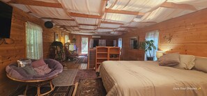 1 bedroom, desk, WiFi, bed sheets - Escape to Redwood Bliss at this Cozy Cabin near Monte Rio Beach! (Monte Rio)
