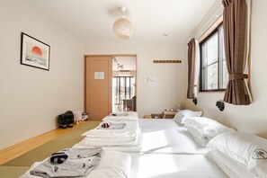 Family Apartment (with Balcony) No Cleaning Service Eco, Non Smoking
