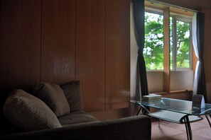 Living area - STARRY SKY COTTAGE 12 (Kitami)