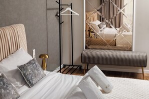 2 chambres, fer et planche à repasser, Wi-Fi, draps fournis
