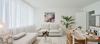 Beautiful and Spacious 4-room Apt in Wupper City Center With Kitchen, Free Wifi