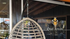 Unclassified image, 2 of 19, button - ARISAN OTEL (Silifke)