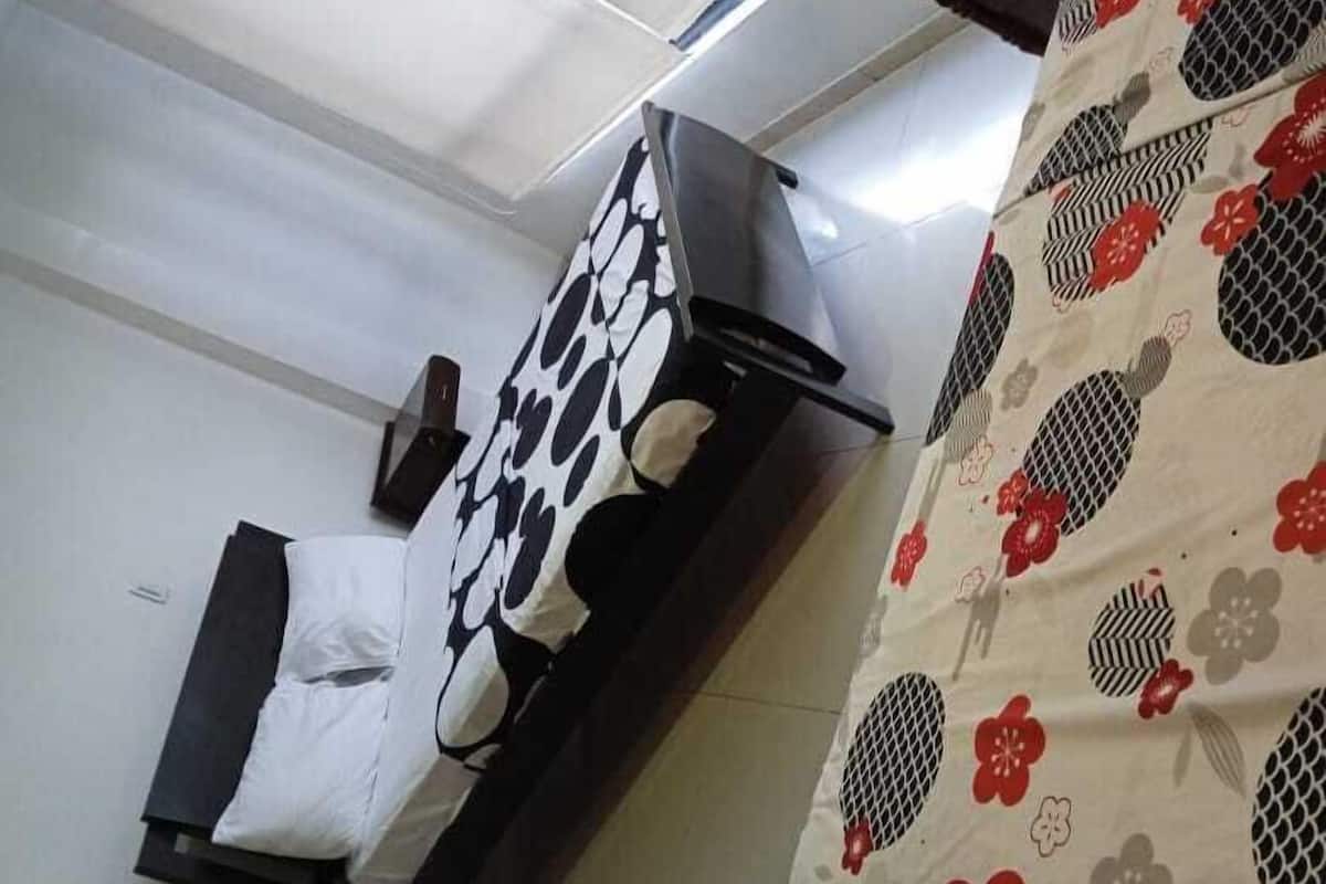 Chambre Quadruple Junior, balcon, vue ville
