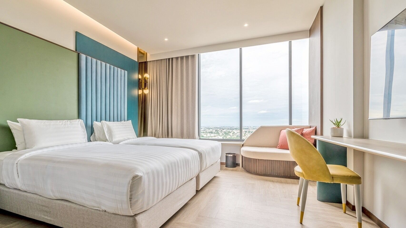 Connecting Room | Minibar, una cassaforte in camera, tende oscuranti, insonorizzazione