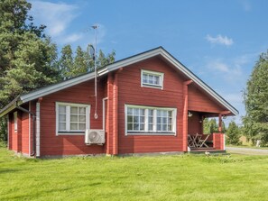 Inside other - Mansikkaranta 1 by Interhome (Pyhäjärvi)