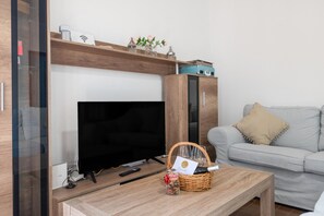 TV