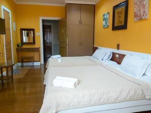 Free WiFi - Stefanie Grace Paradise Inn & Restobar (Loboc)