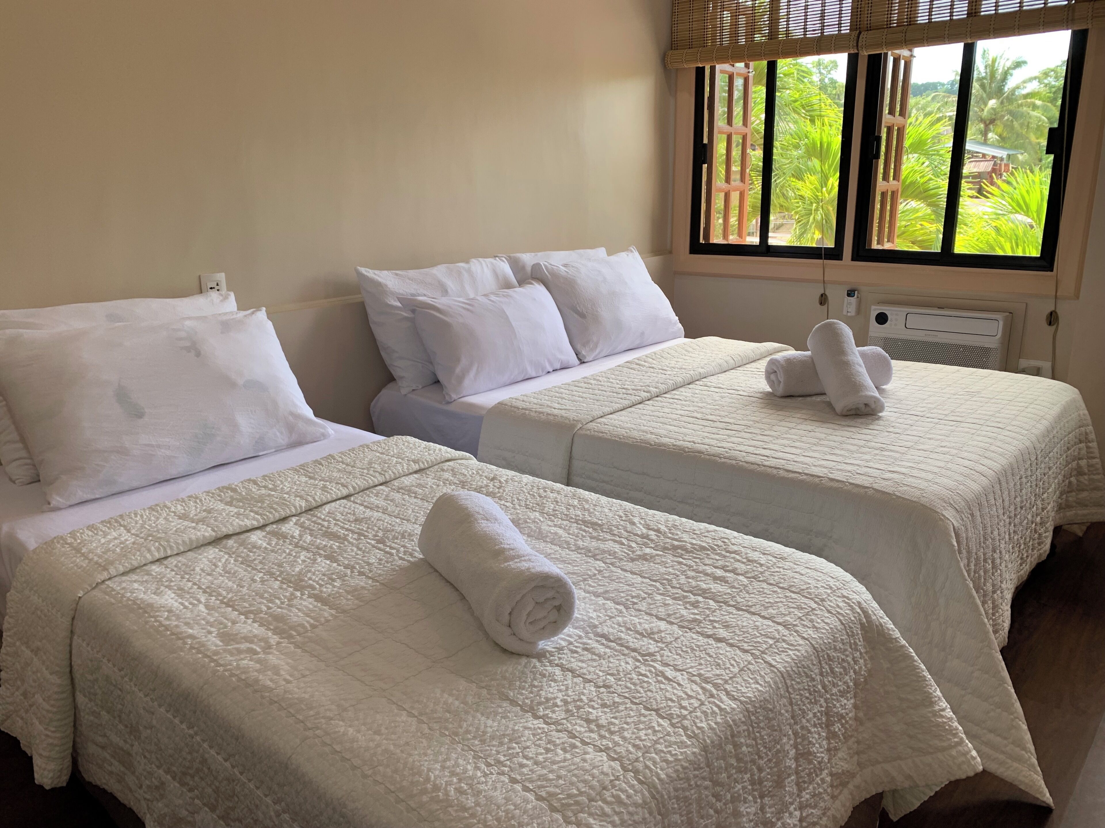 三人房 | 免费 WiFi