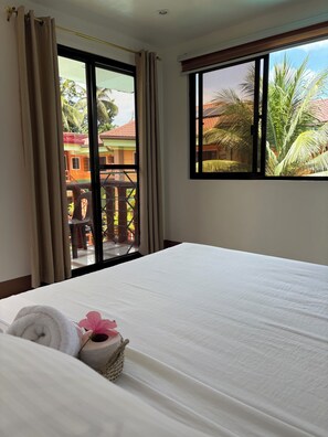 Deluxe Double Room, Balcony, Pool View | Free WiFi - Stefanie Grace Inn (Loboc)