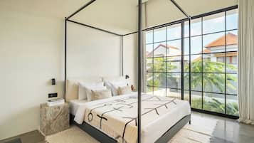 Design Villa, Patio, Pool View | Bathroom | Free toiletries, hair dryer, towels, soap