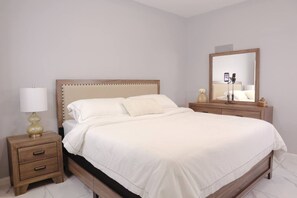 2 bedrooms, iron/ironing board, travel cot, WiFi