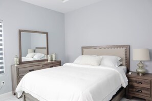 2 bedrooms, iron/ironing board, travel cot, WiFi