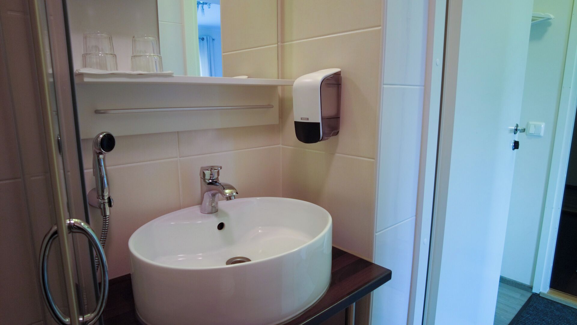 Hair dryer, towels