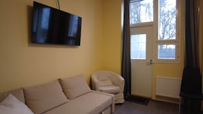 TV - Family Room with Terrace - Lapin Satu Hotel (Lapland)