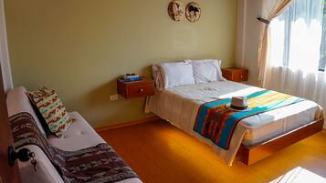 2 bedrooms, WiFi, bed sheets