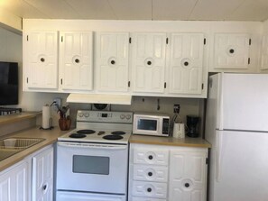 Mikrowelle, Ofen, Herdplatte