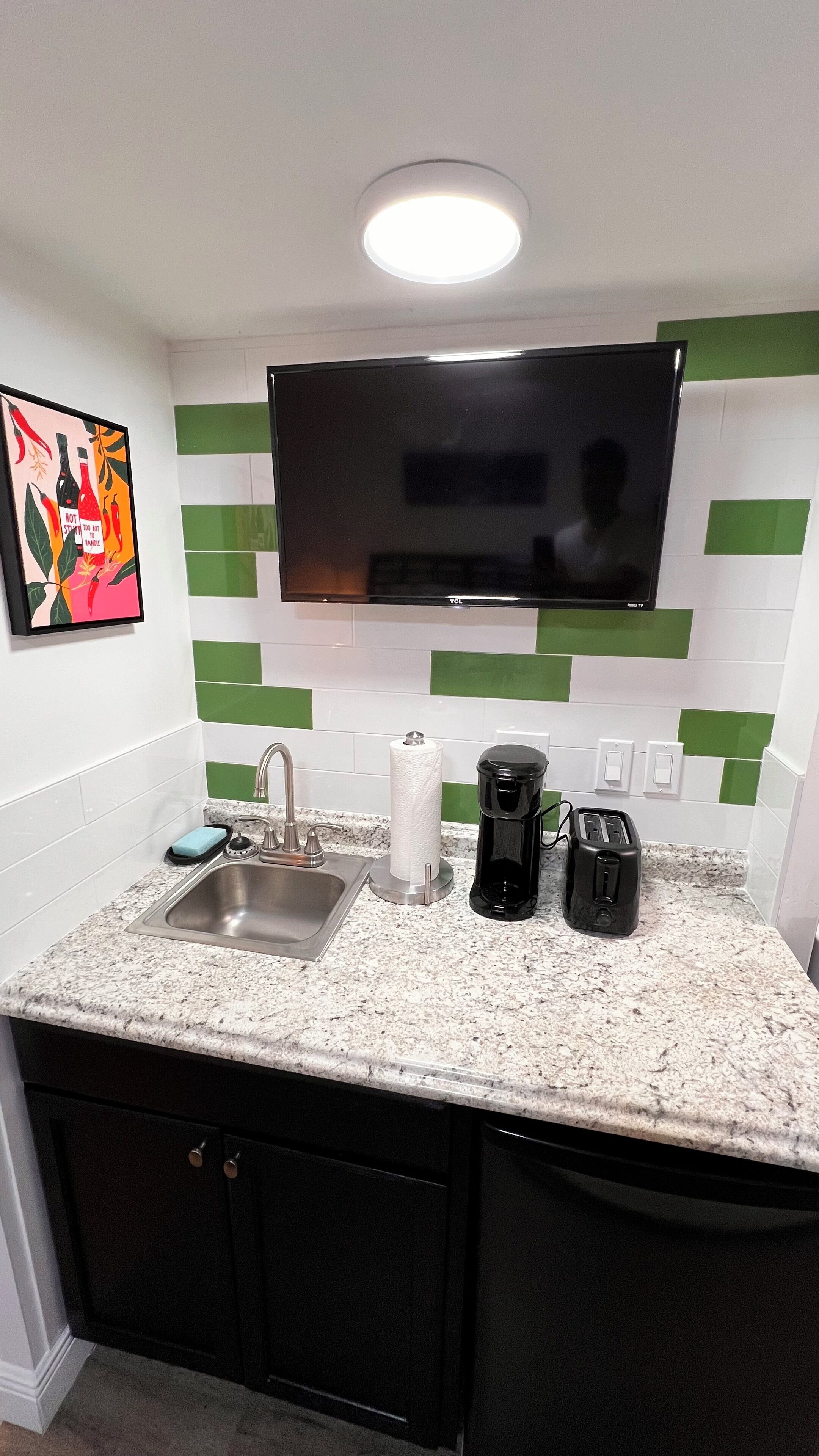 Cozy studio close to Orlando Airport with AC, WiFi, Orlando, FL