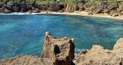 Fully equipped apartment with AC, WiFi in unique location in Vega Alta Beach.