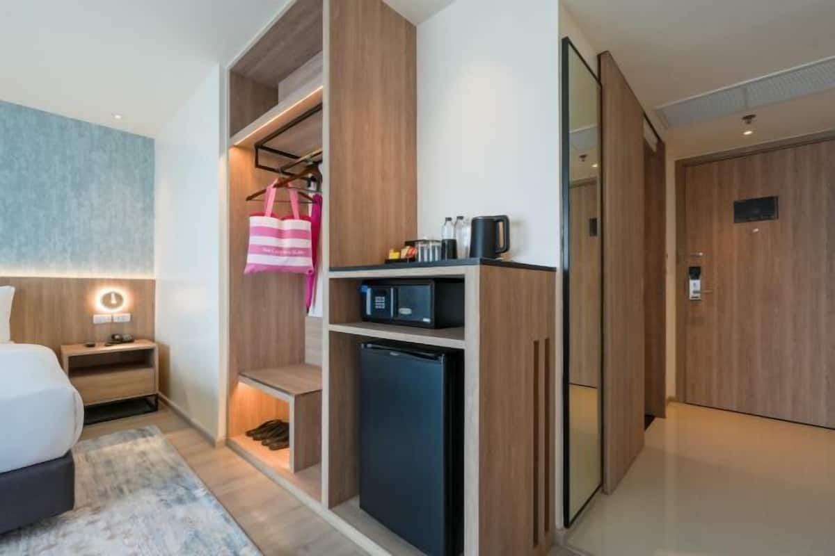 Värdeförvaringsskåp på rummet, strykjärn/strykbräda och gratis wi-fi