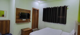 Hotel Shiv Ganga