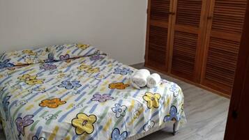 2 bedrooms, free WiFi