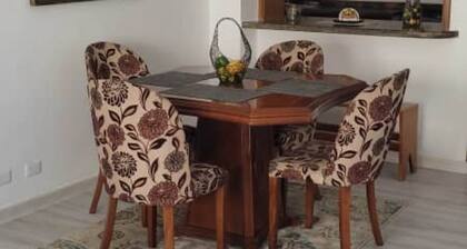 Charming 2-bedroom apartment in brilliant Caracas with AC, fitness room, WiFi