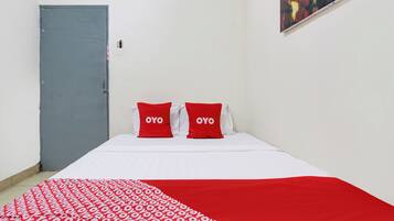 Free WiFi, bed sheets