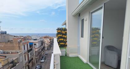 Comfortable accommodation in the center of Terrasini