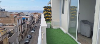 Comfortable accommodation in the center of Terrasini